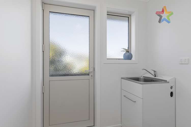 2b Lakewood Grove Levin_13