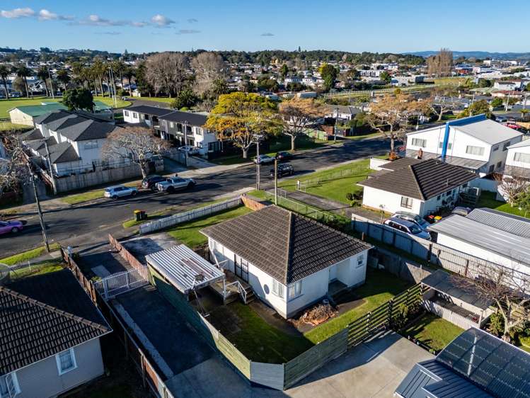 1/81 Gloucester Road Manurewa_24