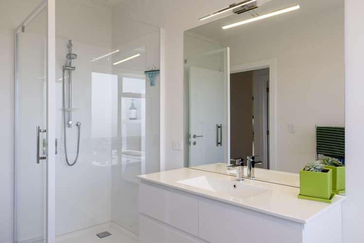 54 Ngaru Crescent Wharewaka_21