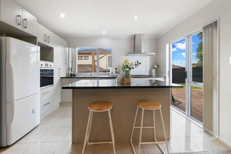 4 Liscooly Place Flat Bush_5