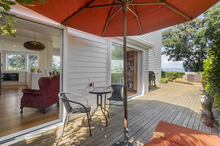 83 Ngataringa Road Devonport_9