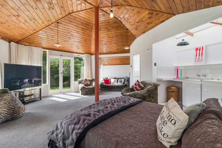 283 Spencer Road Lake Tarawera_12