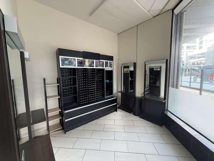 Shop 5/22-28 Willeston Street Wellington Central_2