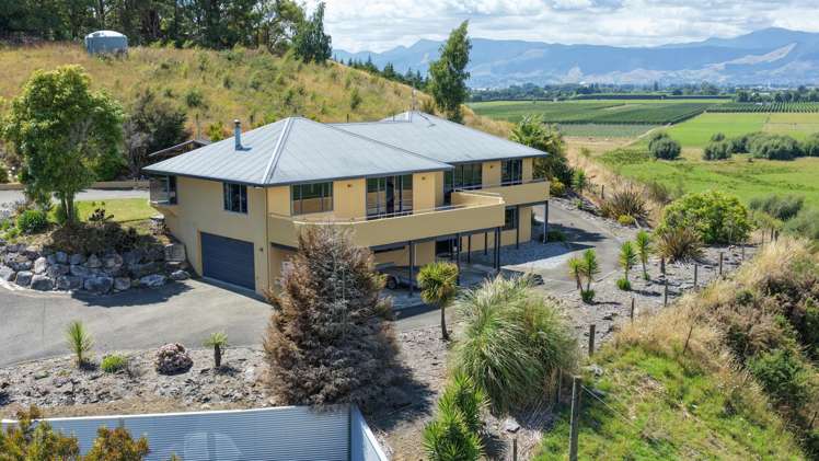 68 Greenacres Road North_2