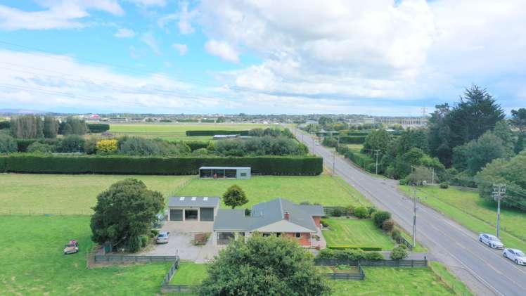 215 Findlay Road Ascot_31