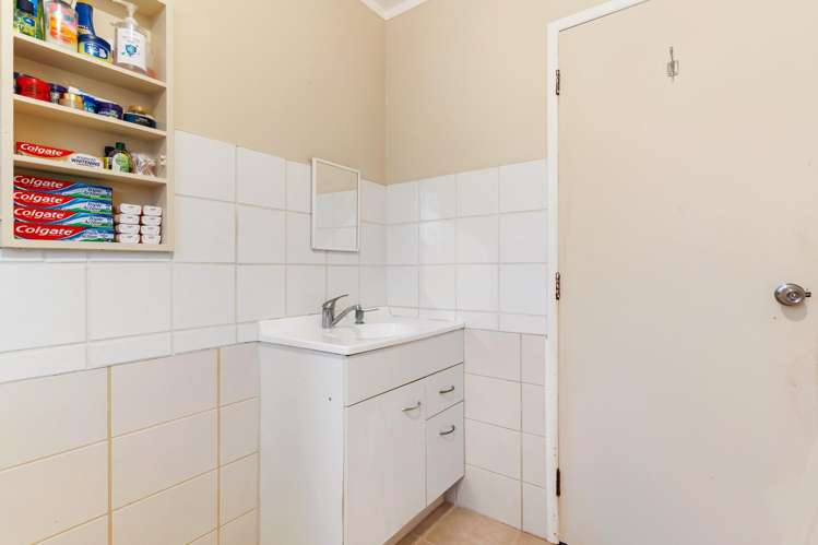 90 Boundary Road Clover Park_12