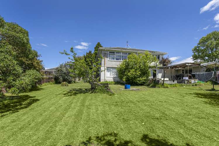 233 Onewa Road Birkenhead_7