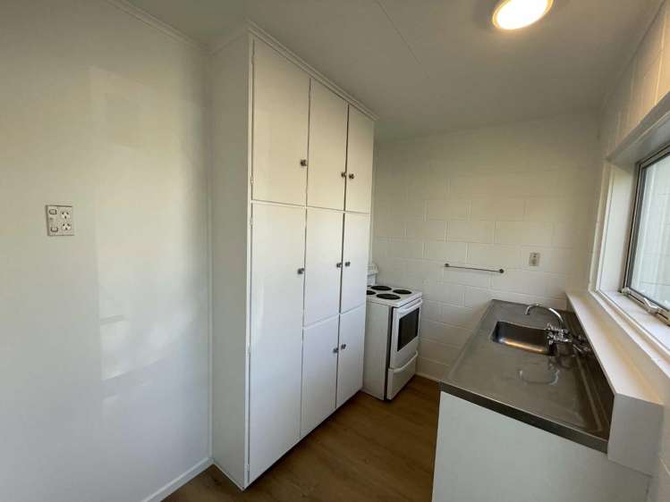 6/53 Brockworth Place Riccarton_2