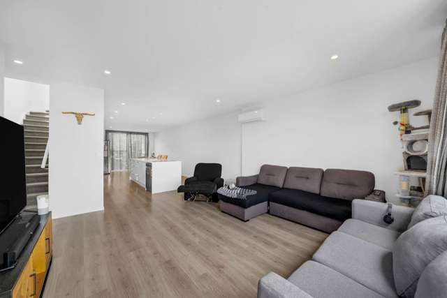 65 Bonair Crescent Silverdale_4
