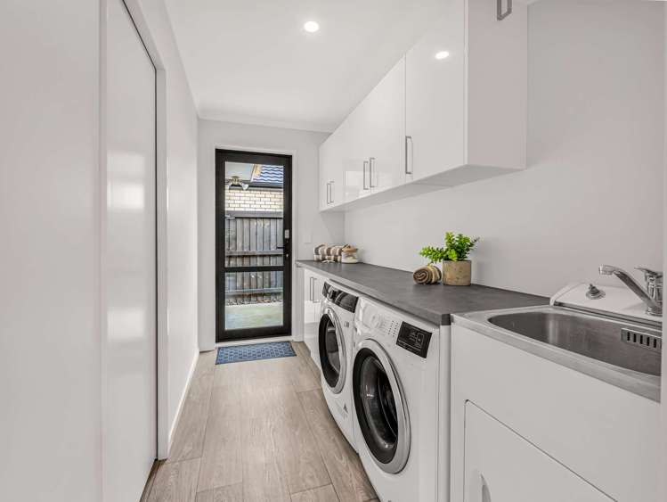 8 Tara Crescent Woodend_11