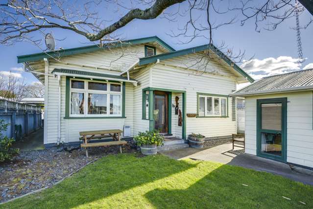 Character Villa in the Heart of Taradale