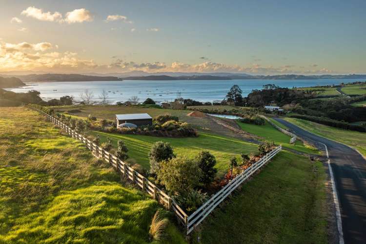 25 Sophia Road Mahurangi East_0