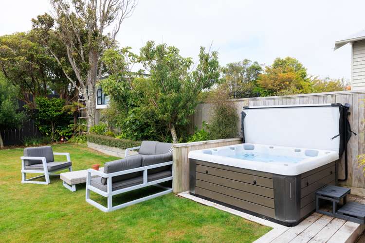 11 Campbell Street Karori_31