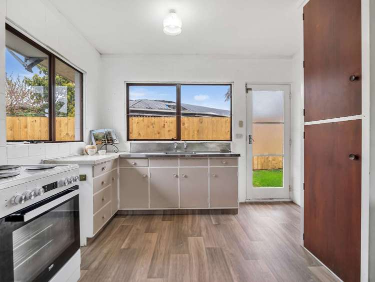 2/32 Domain Street Waiuku_6