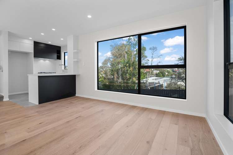 4E Meadowvale Avenue Forrest Hill_6