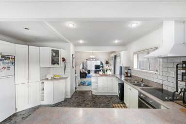 28 Atkinson Avenue_2