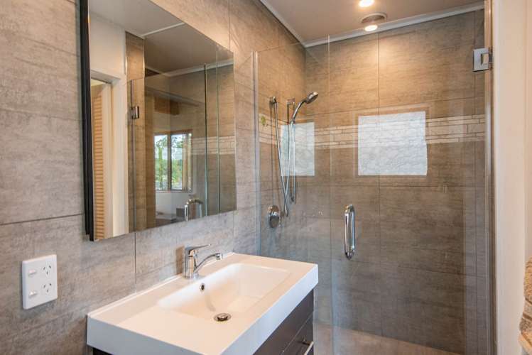 9 Punga Grove Avenue Riverside_10