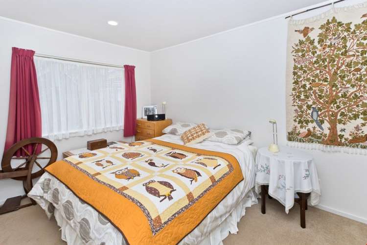 33 Millstream Drive Henderson_11