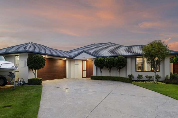 9 Napoleon Close Harewood_4