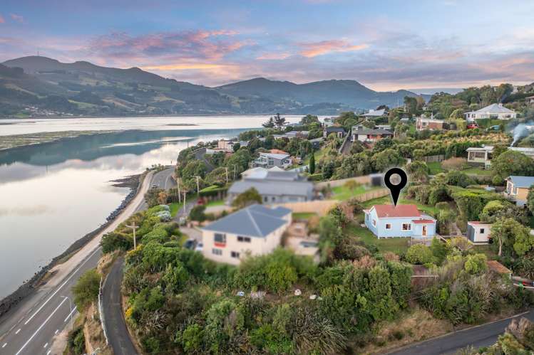 1 Luss Road Company Bay_21