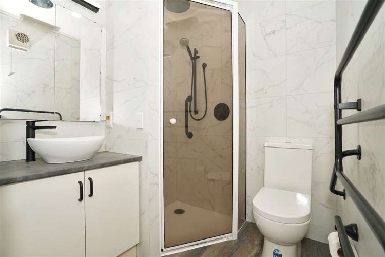 1 Ashford Mews Flagstaff_17