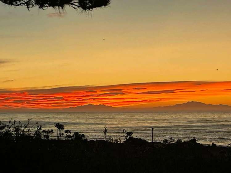 8 Seaview Avenue Ngawi South Wairarapa Houses for Sale One Roof