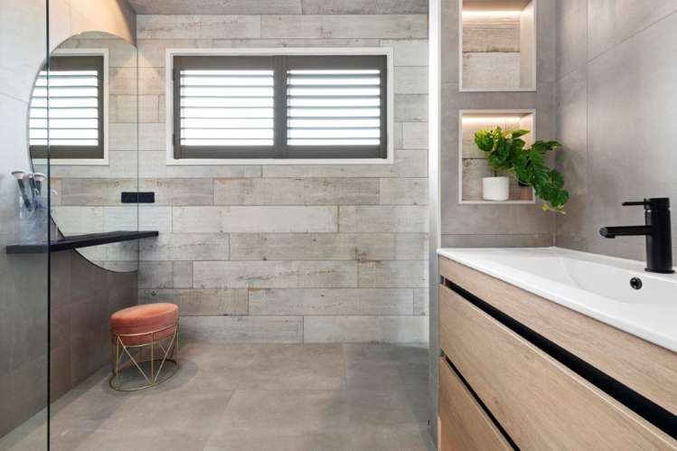 Pararekau Island Karaka_8