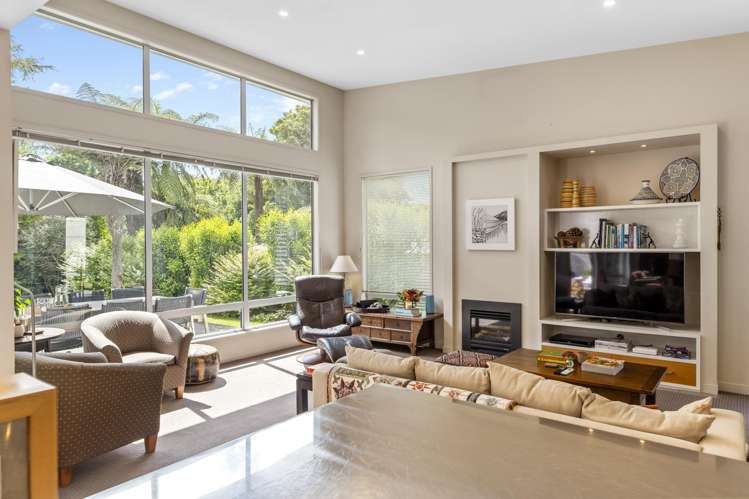 10 Olivia Street Stratford_10