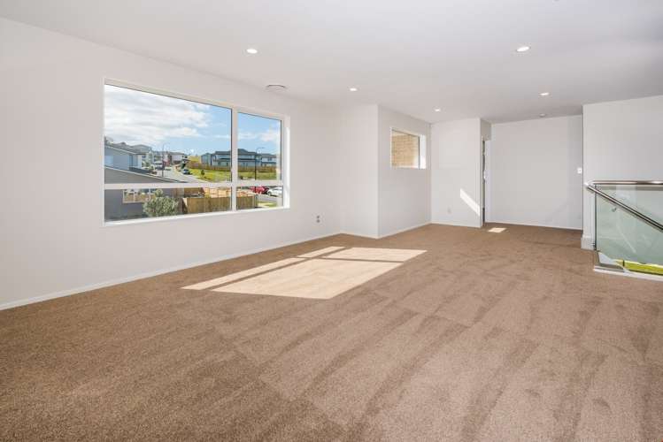 4 Ascension Crescent Orewa_10