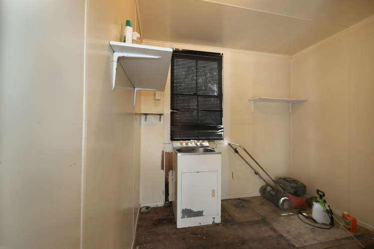 1014a Lane Street Mahora_25