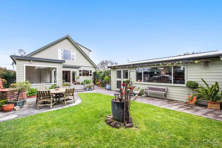 20 Anderson Grove Hutt Central_19