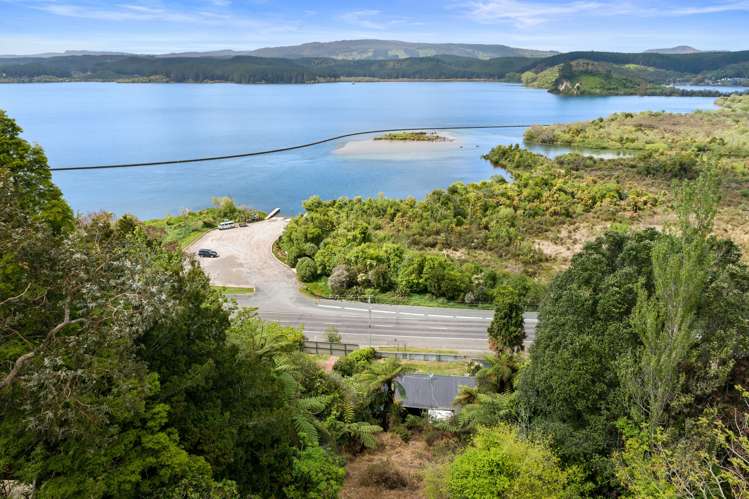 527 State Highway 33 Lake Rotoiti_20