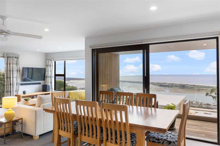 8 Crest Lane Redcliffs_8