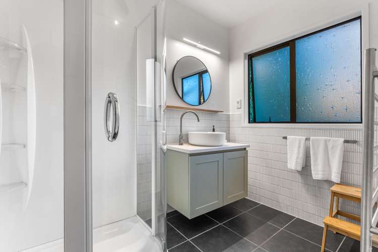 44 Kennedy Road Surfdale_10