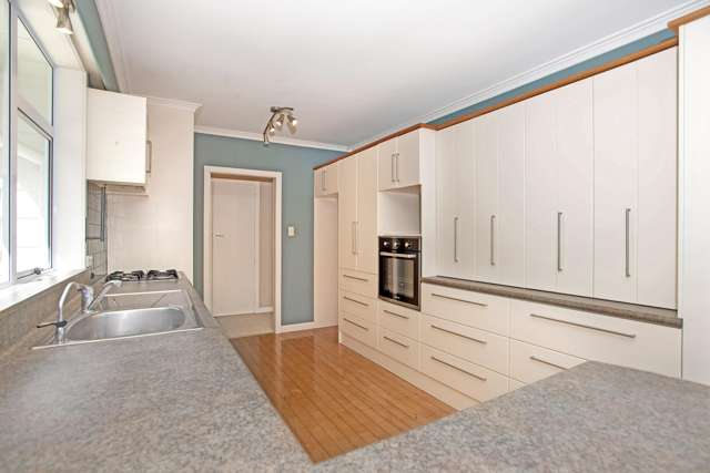 7 Stanford Crescent Whataupoko_1