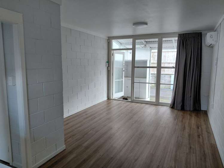 2/38 McRae Road Mount Wellington_1