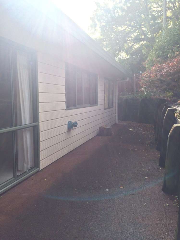 22 Abbotleigh Avenue Te Atatu Peninsula_16