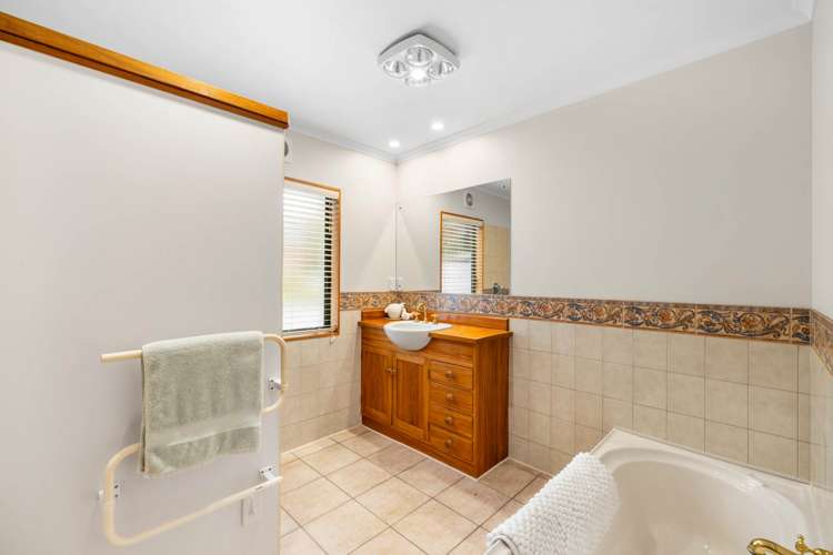 48 Sinclair Road Whakamarama_16