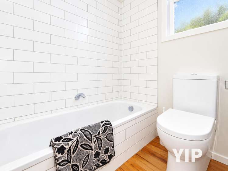 5 Winston Street Crofton Downs_11
