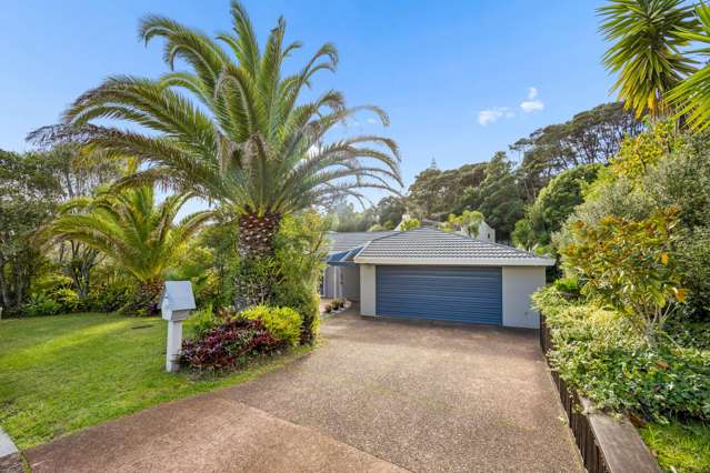 25 Woodfern Crescent Titirangi_2
