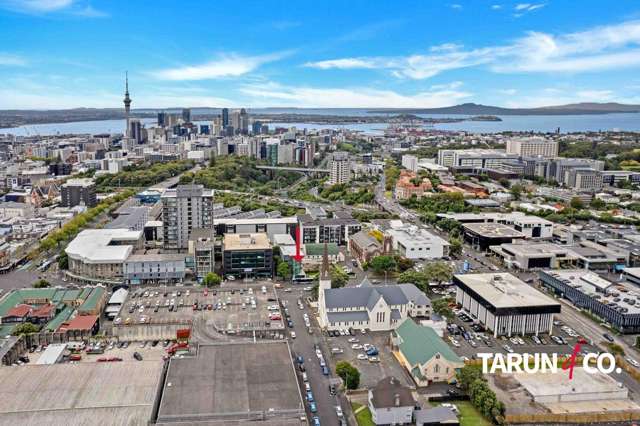 C/64 Khyber Pass Road Grafton_2