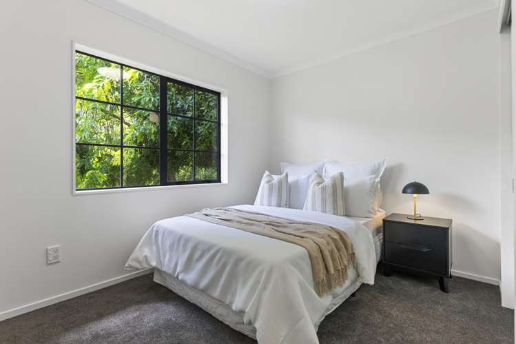 40 Cottesmore Place Huntington Park_10