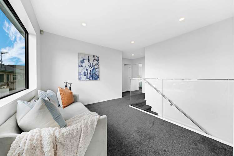 6B Dalwhinnie Parade Highland Park_19