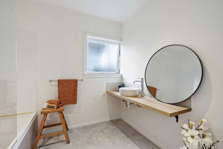 24 Sylvan Avenue Northcote_11