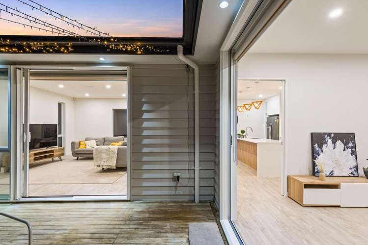 8 Konoba Ave Kumeu_11