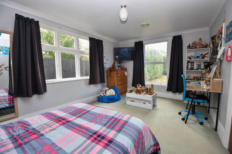 270 High Street South Carterton_13