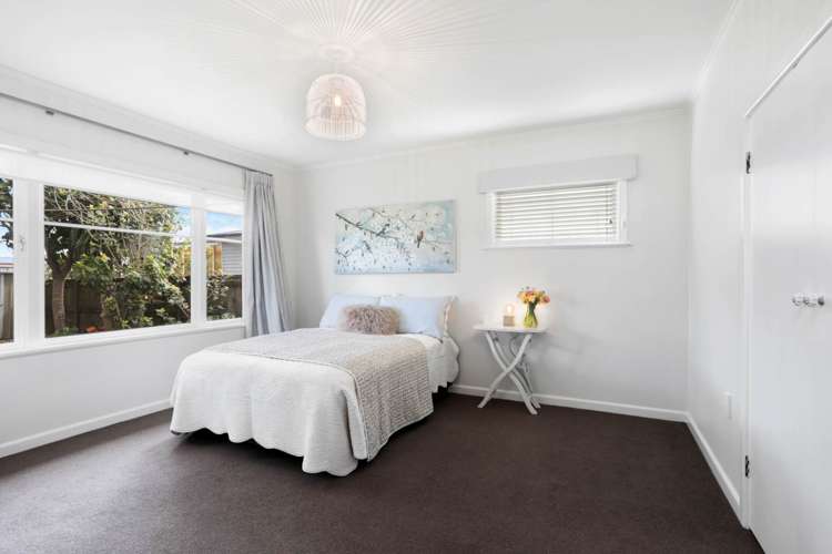 11 Hikurangi Street Te Atatu Peninsula_7