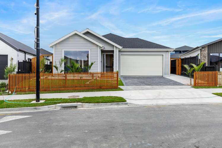 7 Tukutata Crescent Milldale_23