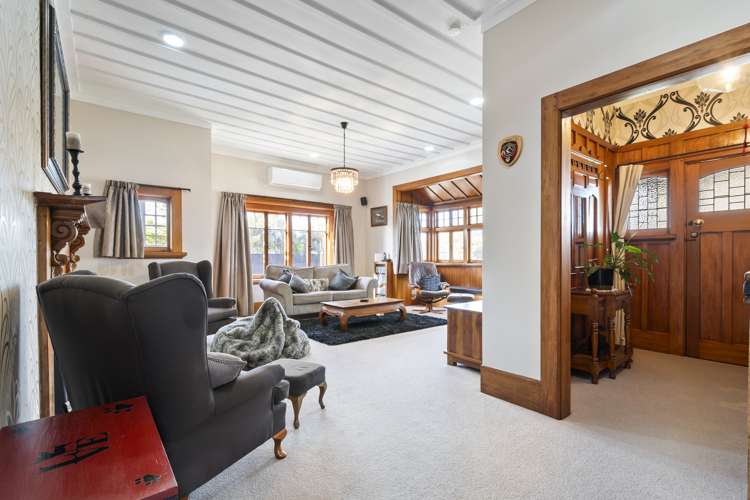 287 College Street West End_10