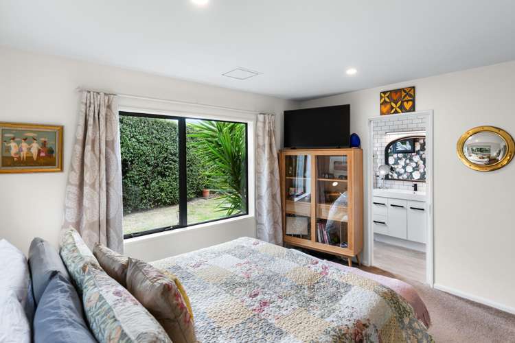 419 Port Hills Road Hillsborough_13